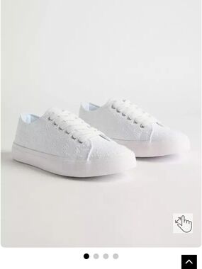 Women’s White Eyelet Canvas Low-Top Sneakers